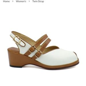 Re-mix vintage reproduction shoes twin strap size 10 white/brown